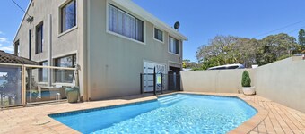 Baywatch Waterfront Lake Retreat Private Jetty