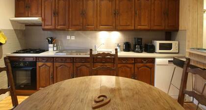 Charming house in Portbail with private garden, pets allowed, parking