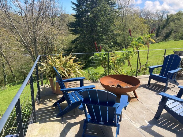 Cottage | Property grounds