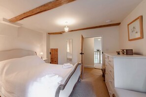 2 Schlafzimmer, Bügeleisen/Bügelbrett, Reisekinderbett, WLAN