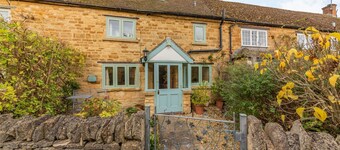 A delightful two bedroom Cotwold holiday cottage with garden - Cosy Corner