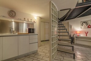 Interior - GuestHost - Navona Pretty Home  (Roma)