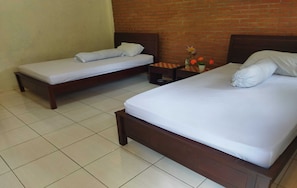 Desk, bed sheets