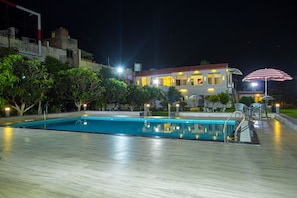 Pool - Sunset Square @ Family Vacay (Udaipur)