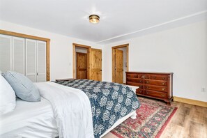 2 habitaciones, tabla de planchar con plancha y wifi gratis