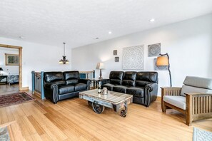 TV connectée, cheminée