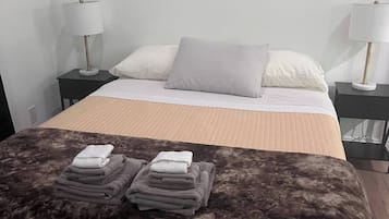 2 多间卧室、熨斗/熨衣板、免费 WiFi