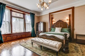 3 多间卧室、办公桌、熨斗/熨衣板、旅行婴儿床