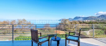 C'an Tugores by Rentallorca