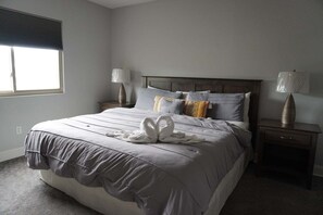 Condo, 2 Bedrooms - Smoky Mountains 603 2BD with Private Balcony and Jacuzzi Tub by RedAwning (Pigeon Forge)