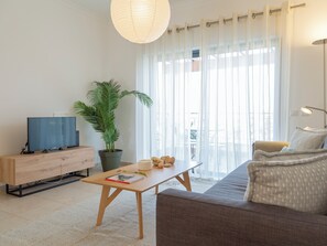 TV, DVD player