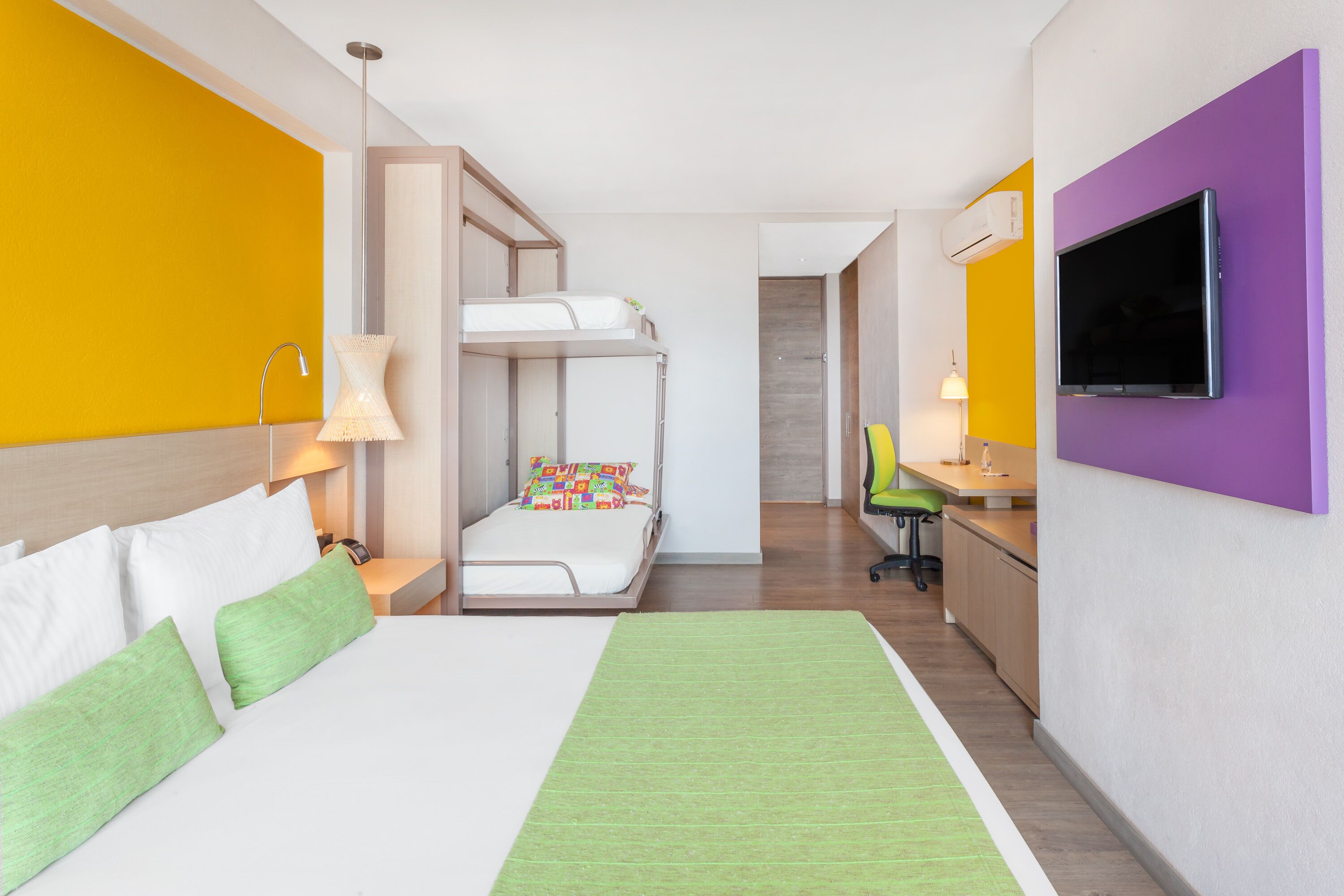 family room | minibar, in-room safe, desk, laptop workspace