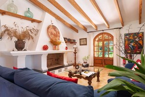 Interior - Sunset Finca Ses Contesas for 6 people (Alcúdia)