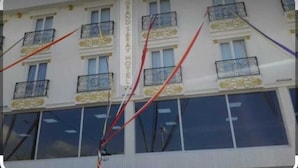 Front of property - GRAND SARAY HOTEL (Saray)