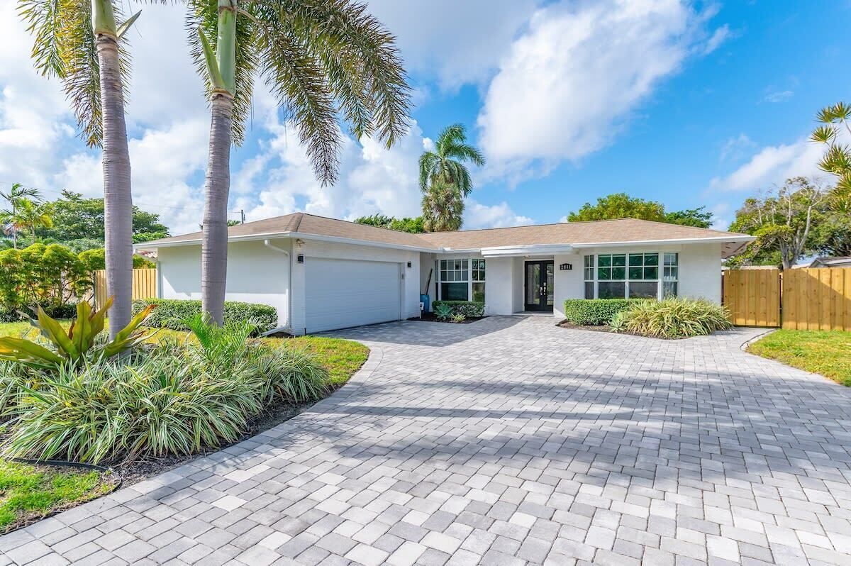 Classy Home in Lighthouse Point 1 min from Marina