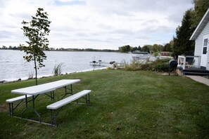 تناول الطعام بالخارج