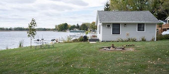 Cottage 5 on Beautiful Fox Lake!