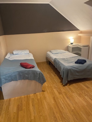 3 camere, Wi-Fi gratuito, lenzuola