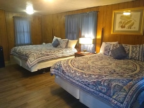 Deluxe Cabin | 1 bedroom, Egyptian cotton sheets, premium bedding