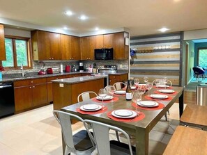 Dining - The Indelible Home of Mount Pocono  (Long Pond)