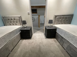3 camere, ferro/asse da stiro, Wi-Fi gratuito, lenzuola