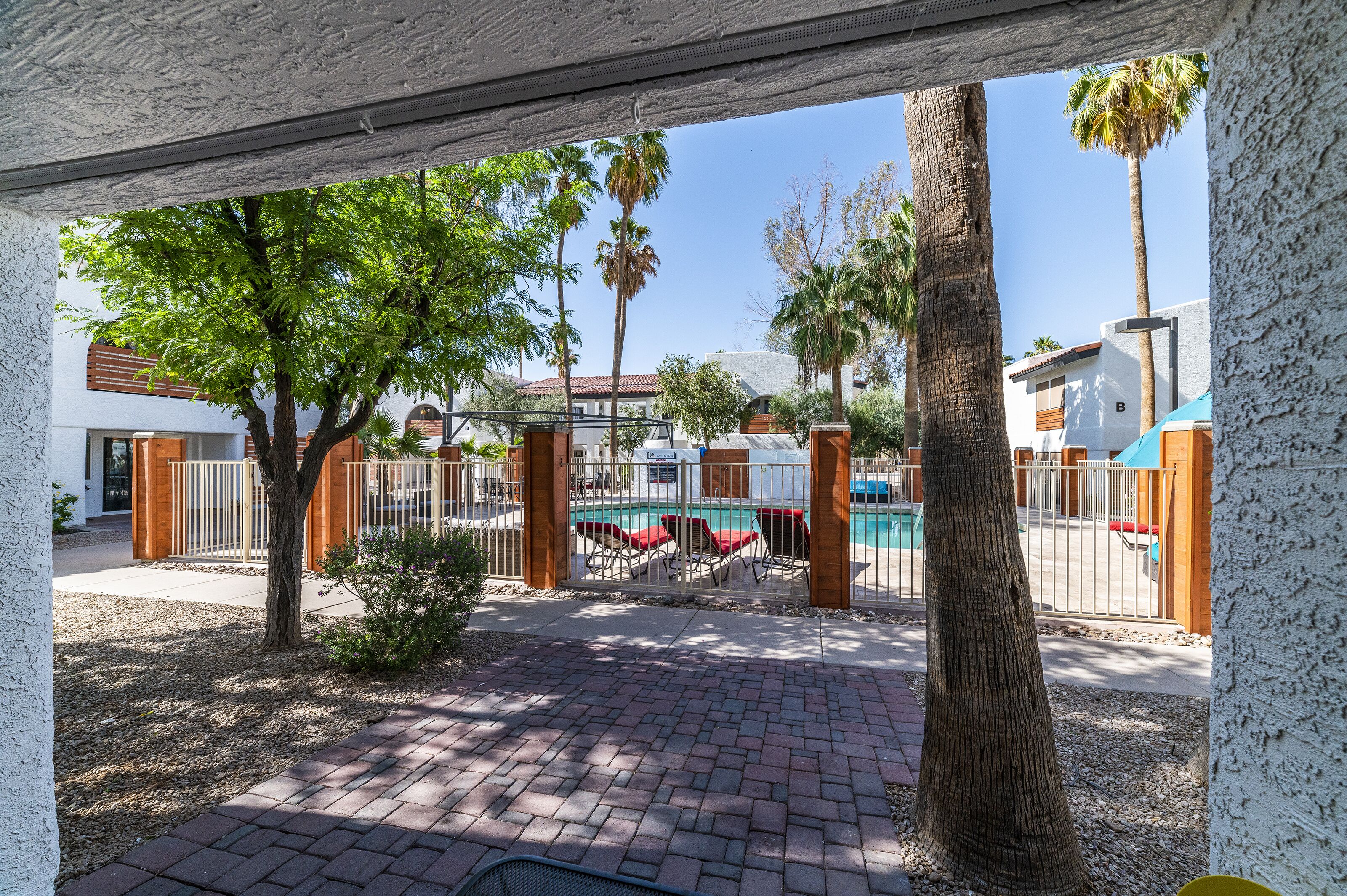 ดีลักซ์คอนโด | ลานระเบียง/นอกชาน