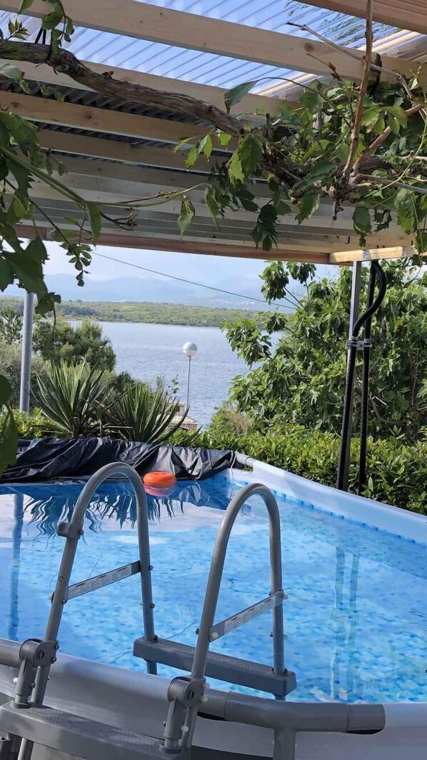 Pool - Holiday apartment Sara with sea views and pool (Klimno)