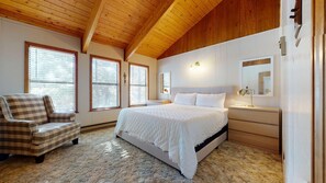 3 bedrooms, WiFi, bed sheets - Close to Lifts | Spacious | Fireplace | Crestview 12 (Angel Fire)