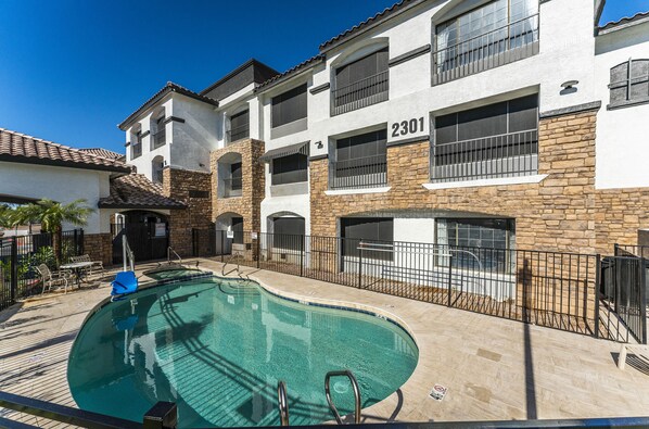 Front of property - Metro Tempe Extended Stay (Tempe)