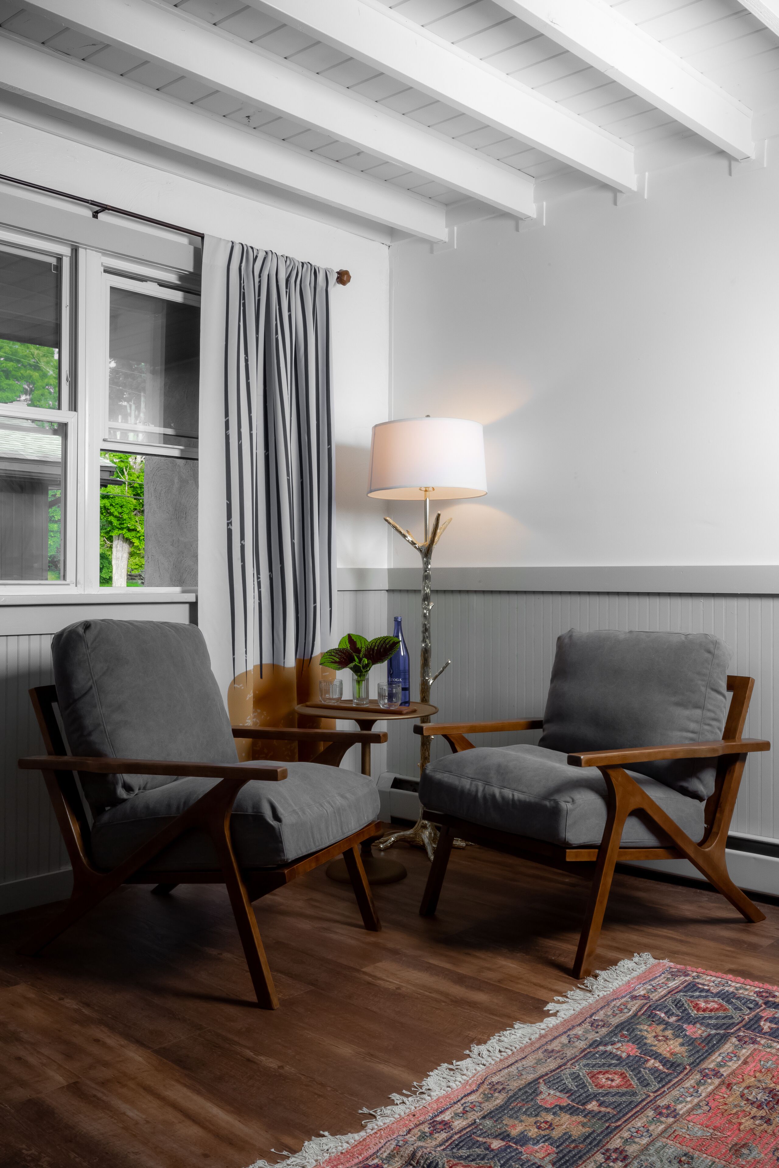 Minibar, fer et planche à repasser, Wi-Fi gratuit, draps fournis