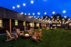 Exterior - the Alander (Copake)