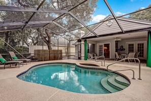 Pool - Screened In Private Pool | Summer Beach Home | Short Walk to the Beach (Fernandina Beach)
