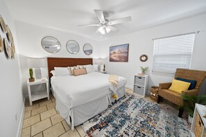 1 bedroom, iron/ironing board, free WiFi, bed sheets - "Eastern Shores 101" | Beachfront | Ground level with direct access to beach and pristine views (Santa Rosa Beach)