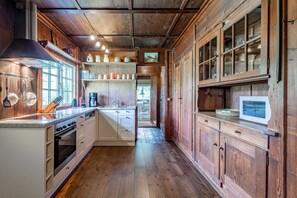 Fridge, oven, dishwasher, coffee/tea maker - House Rohwer (Wyk auf Föhr)