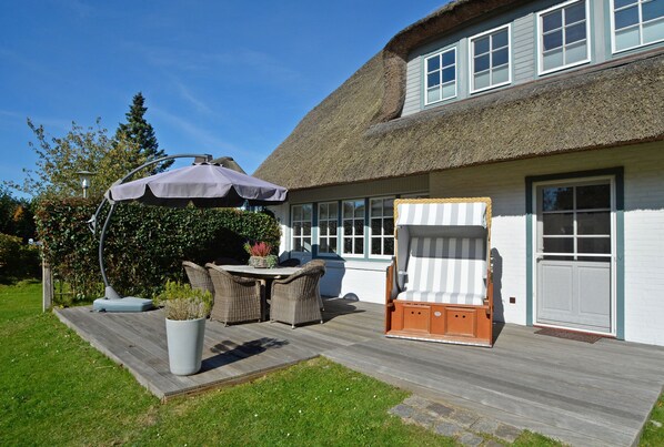 Outdoor dining - Hüs Bredlun (Nieblum)