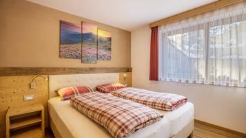 2 Schlafzimmer, kostenloses WLAN, BettwÀsche, Rollstuhlgeeignet