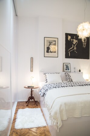 1 bedroom, iron/ironing board, free WiFi, bed sheets