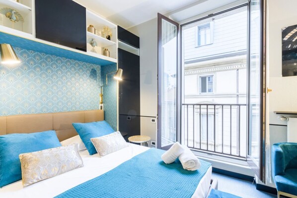 Fer et planche à repasser, Wi-Fi