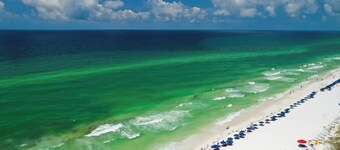 RATES REDUCED! Private Pool, House and Cabana House in Destin, Walk to Beach!