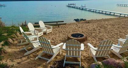 Crystal Lake Hillside with Private Sandy Beach and Hot Tub!