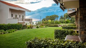 Standard Studio | In-room safe, desk, soundproofing, iron/ironing board - Royalty Suites Seaside (Sithonia)