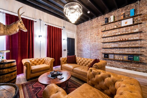 The Rickhouse in NuLu~2 King Bed/2 Full Bath