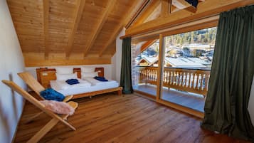 4 Schlafzimmer, BĂŒgeleisen/BĂŒgelbrett, Reisekinderbett, kostenloses WLAN