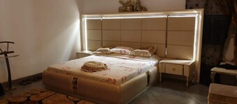 Moroni Private Beautiful Villa