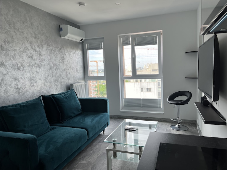 Cozy 2 Room Penthouse In The City - Chiajna