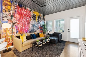 智能電視、 辦公室