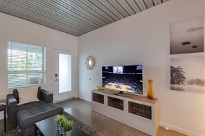 Smart TV, offices