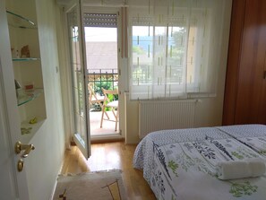 3 soverom, strykejern/-brett, wi-fi (inkludert) og sengetøy