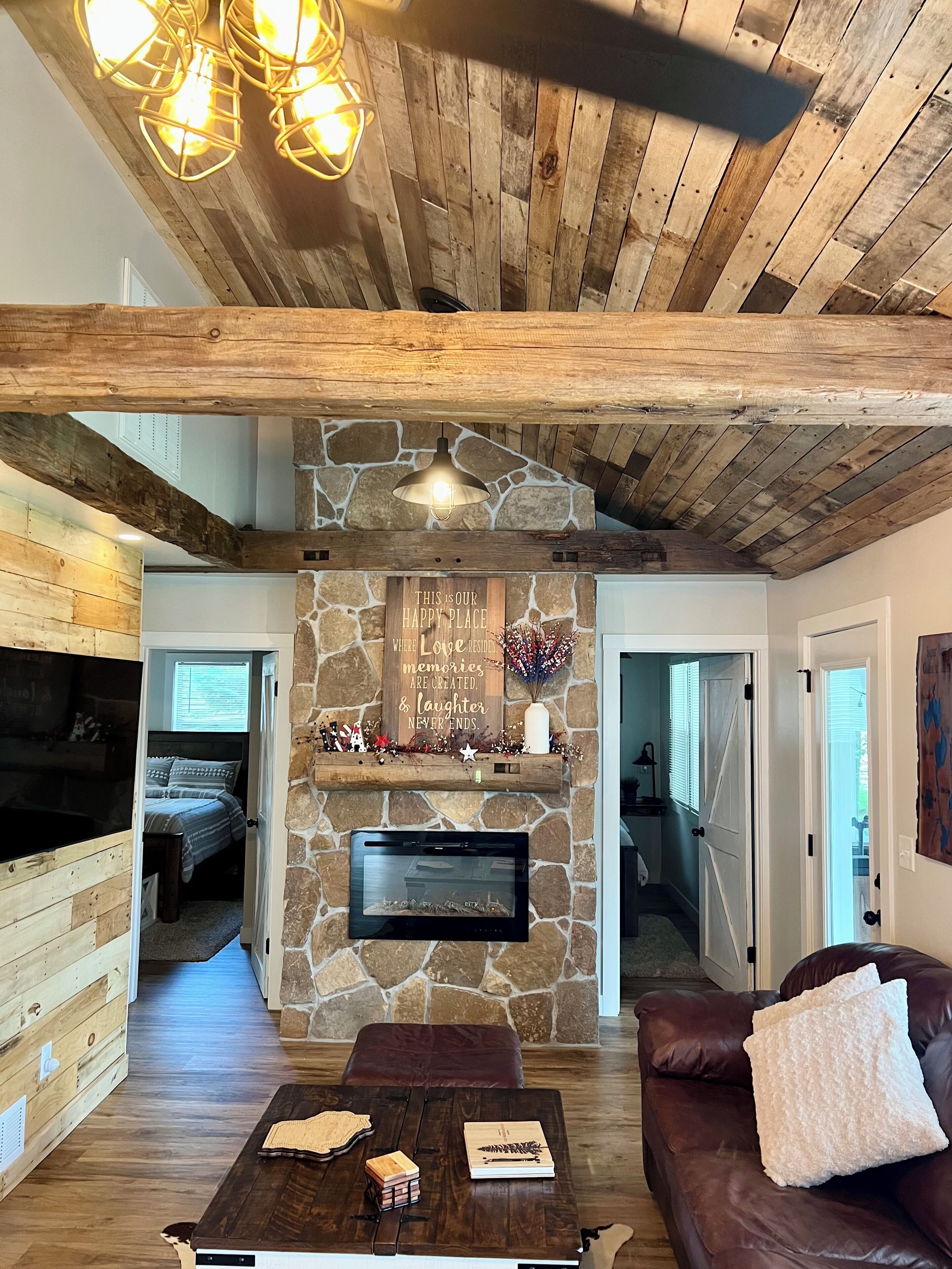 Smart TV, fireplace, books