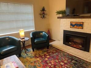Smart TV y chimenea